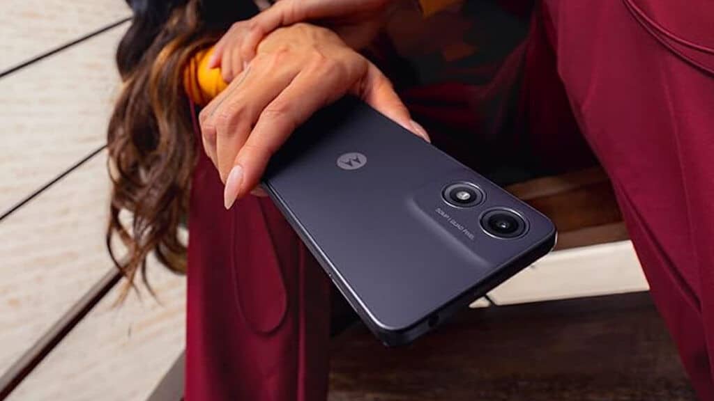 10 हजार रुपये की रेंज में लॉन्च हुआ सस्ता स्मार्टफोन Moto G04s, इसमें मिलेगा 50MP Camera